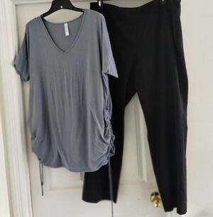 Zenana Outfitters Gray Top and Black Pants Set